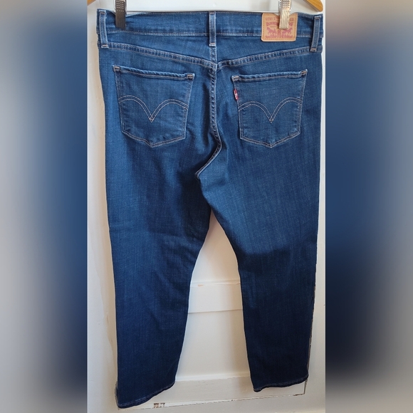 Levi's Women's Classic Straight Denim Blue Jeans | Size 10 - Picture 2 of 6